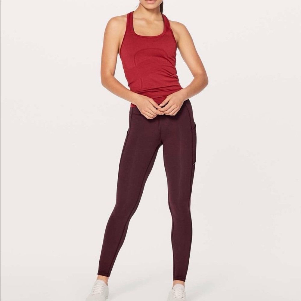 Lululemon Speed-Up Tight 28” in Garnet size 6